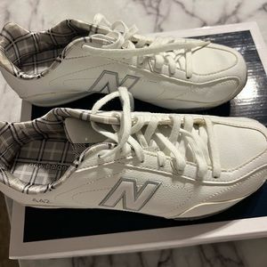 New Balance 442 Sneakers size 7.5 NEW